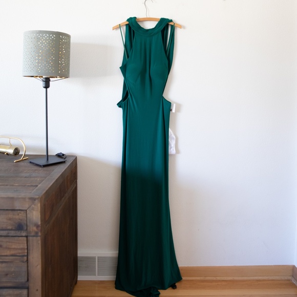 Ieena for Mac Duggal Tie Halter Jersey Dress in Emerald Green - Picture 3 of 10